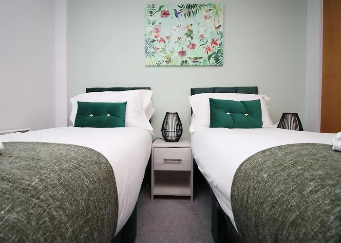 Hamilton Court For 4 Guests, Bright And Location With Balcony And Wi-fi Apartman