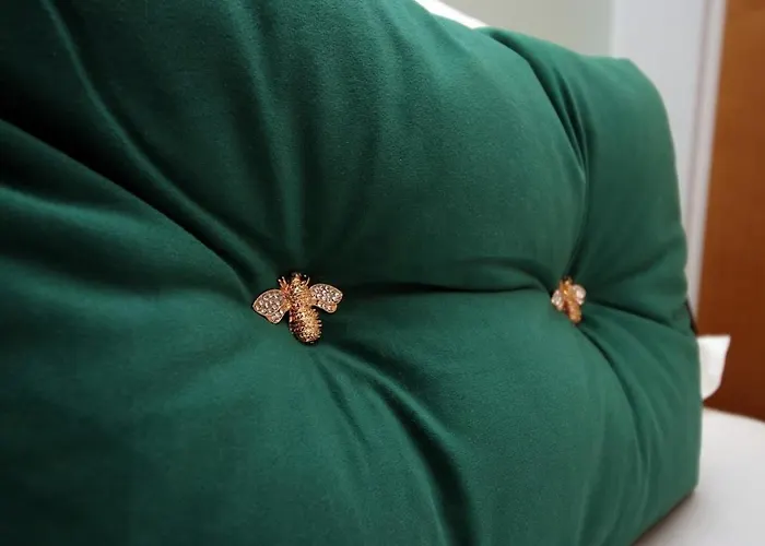 Hamilton Court For 4 Guests, Bright And Location With Balcony And Wi-fi