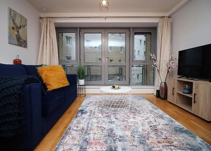 Hamilton Court For 4 Guests, Bright And Location With Balcony And Wi-fi Apartman