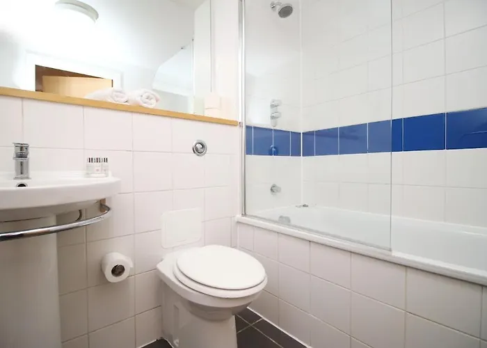 Apartman Hamilton Court For 4 Guests, Bright And Location With Balcony And Wi-fi *